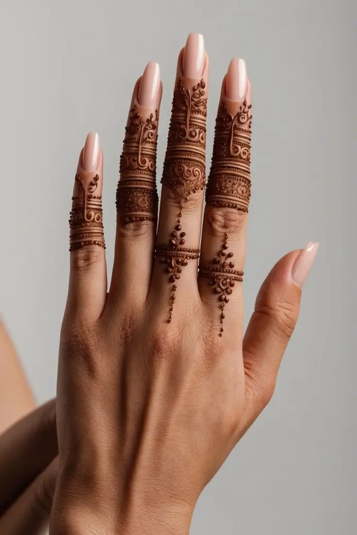 arabic elegant stylish back hand mehndi design
