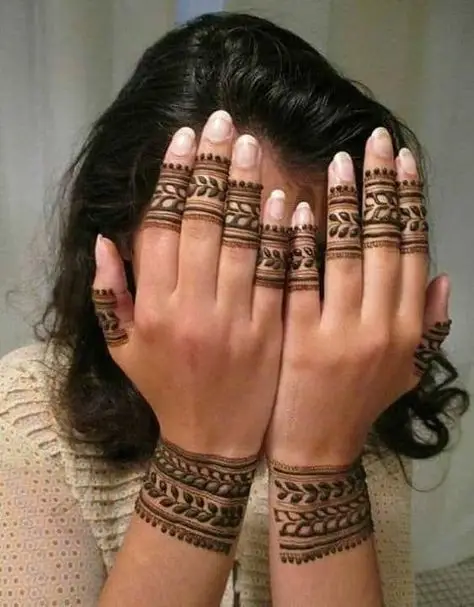 back hand mehndi design dubai