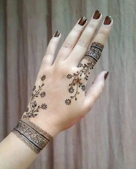 dubai style back hand mehndi design