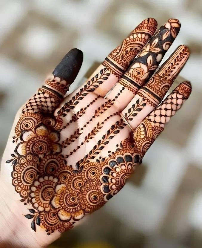 aesthetic mehndi design simple front hand arabic