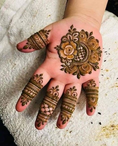 attractive school competition royal front hand mehndi design