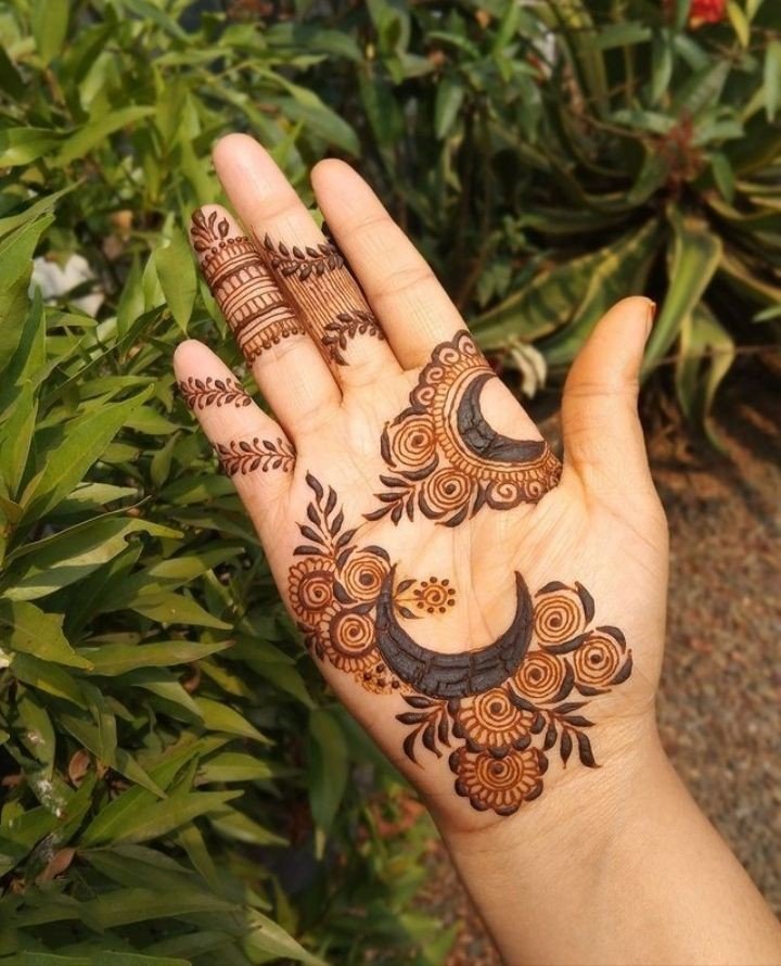 beautiful easy front hand simple mehndi design
