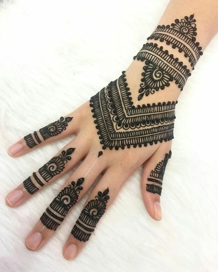 beginner simple mehndi designs for kids back hand