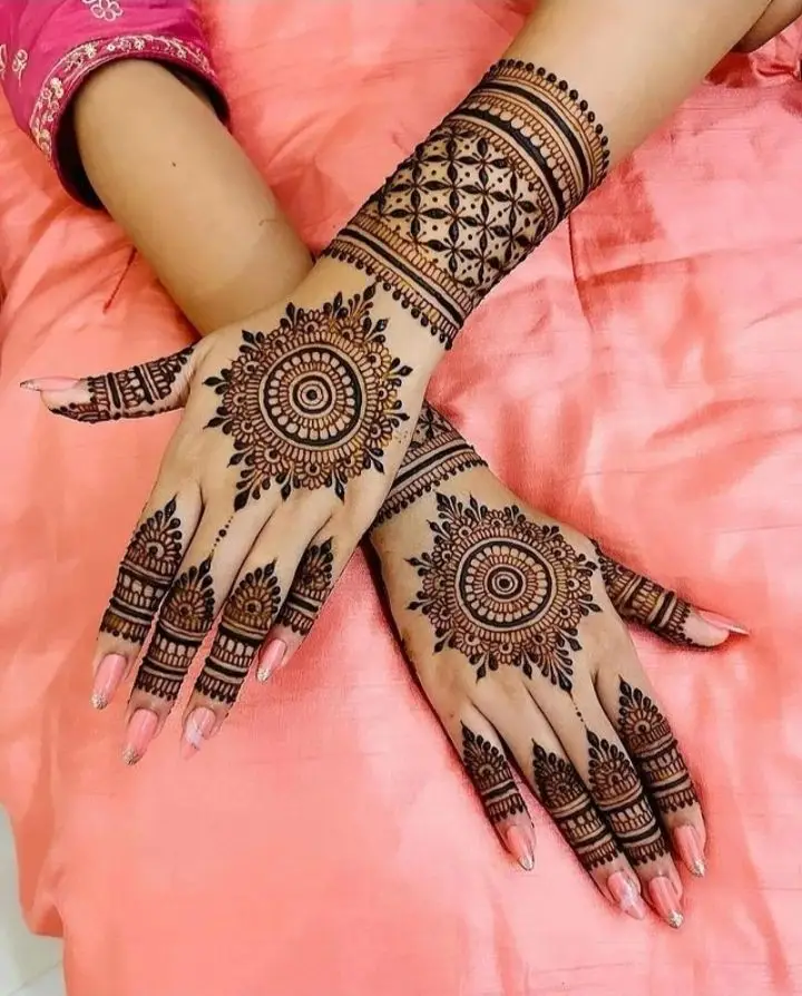 dulha back hand mehndi design