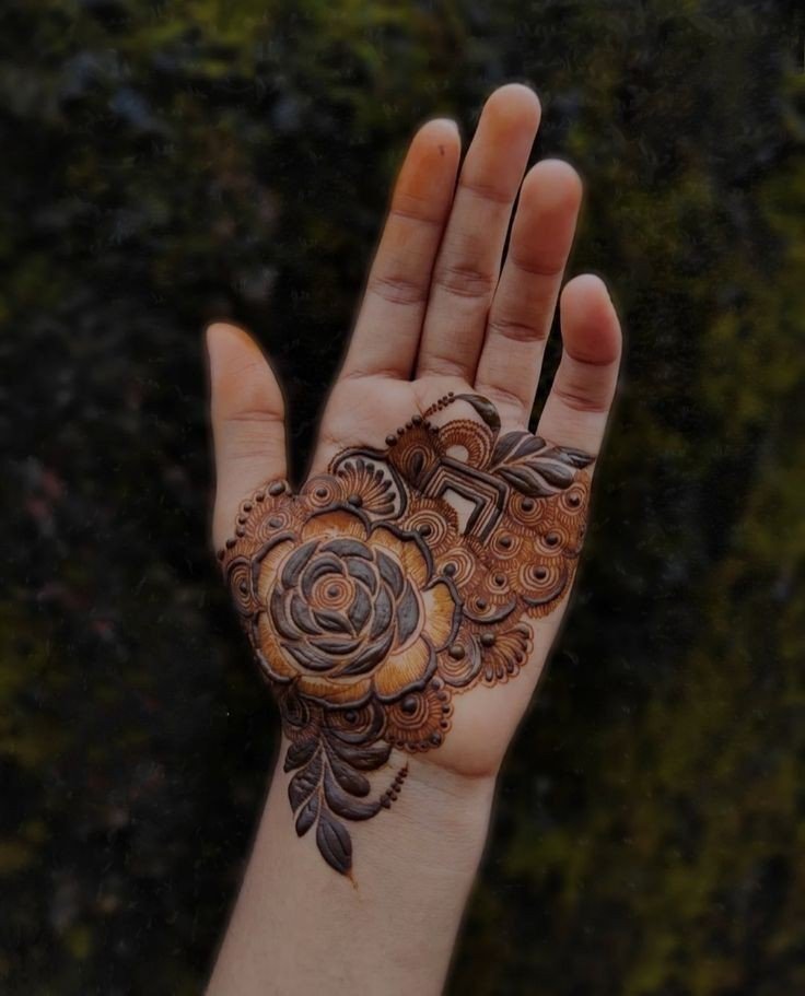 front hand mehndi design simple and easy