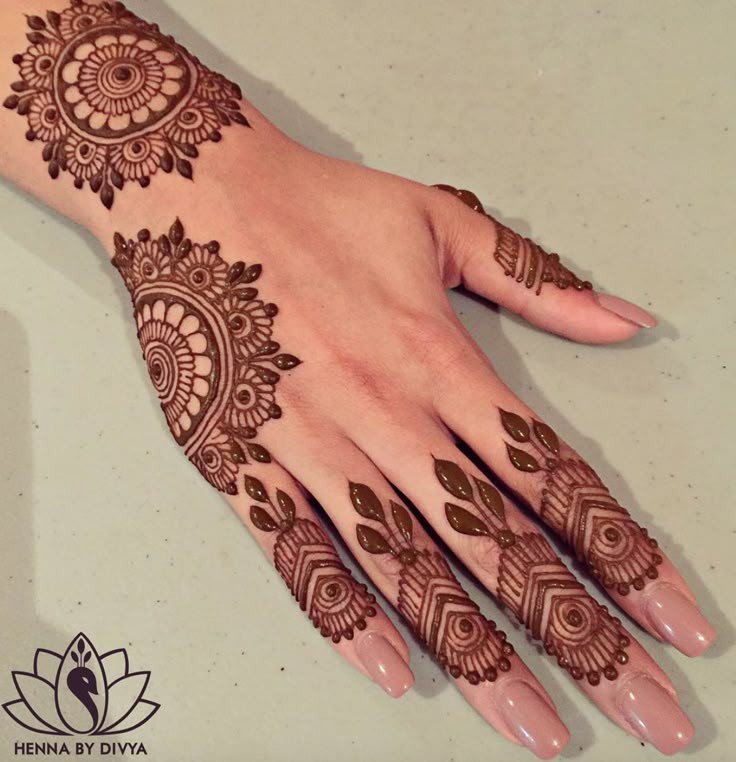 girl cute mehndi designs for kids simple