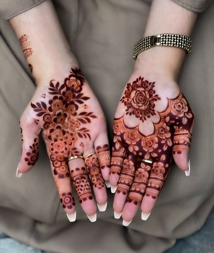 instagram royal front hand mehndi design