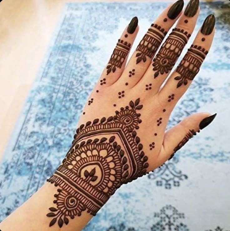 mehndi design for kids bel