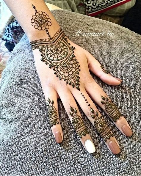 mehndi designs for kids bail