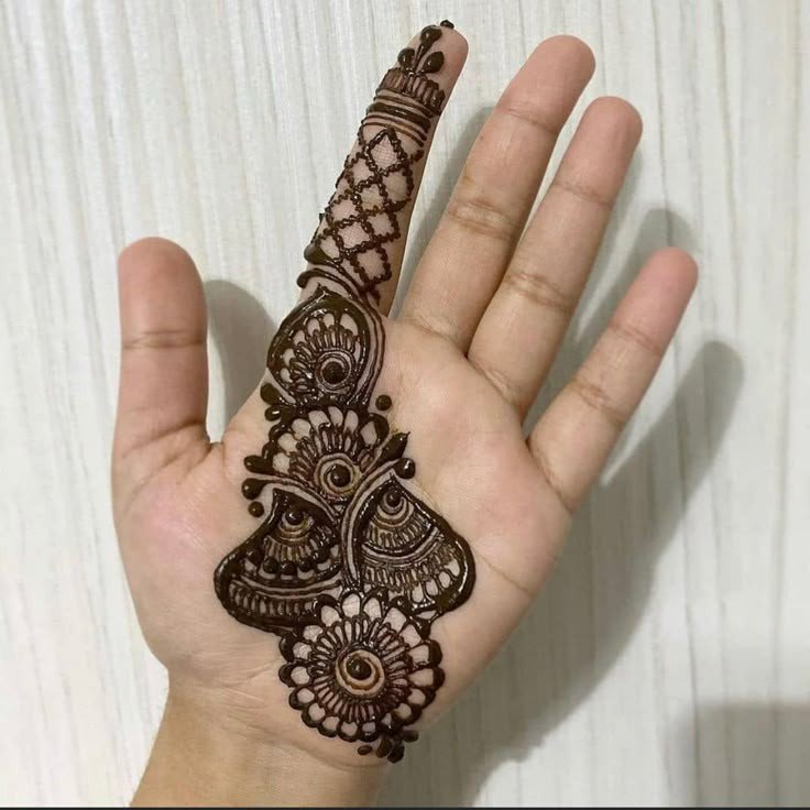 mehndi designs for kids circle