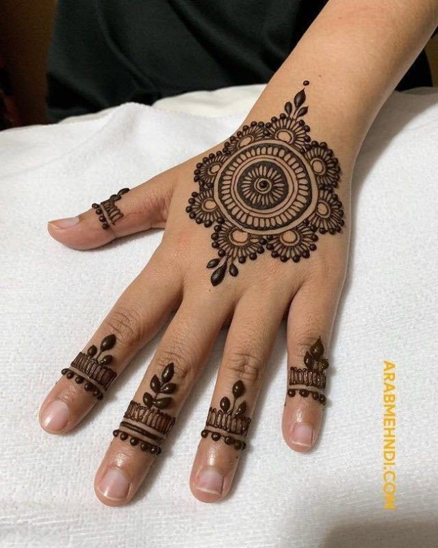 mehndi designs for kids front hand simple and beautiful