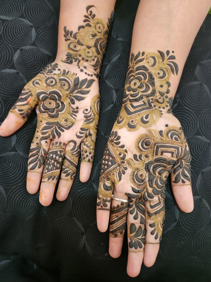 new arabic front hand mehndi design
