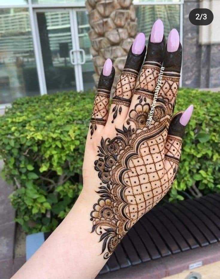 simple mehndi design arabic