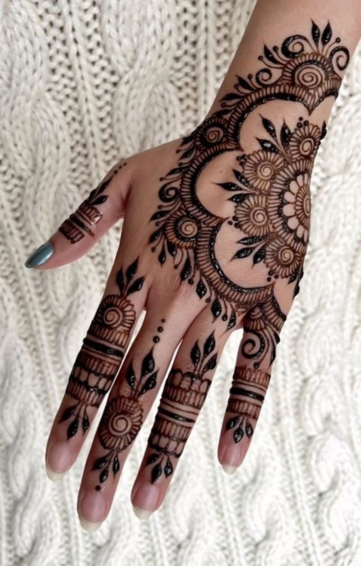 simple mehndi design bail