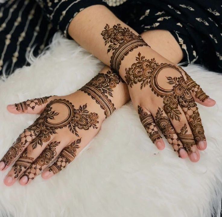 simple mehndi design boys