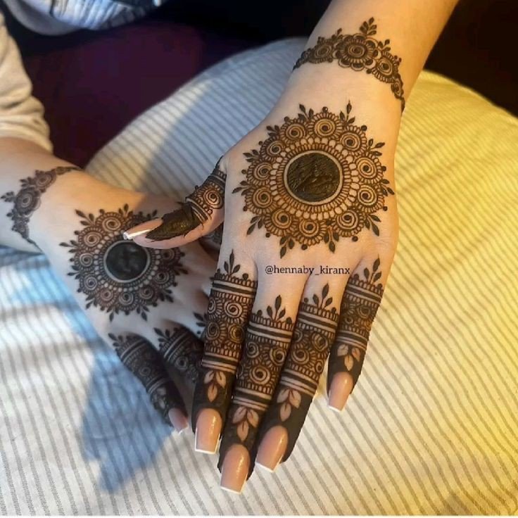 simple mehndi design easy and beautiful