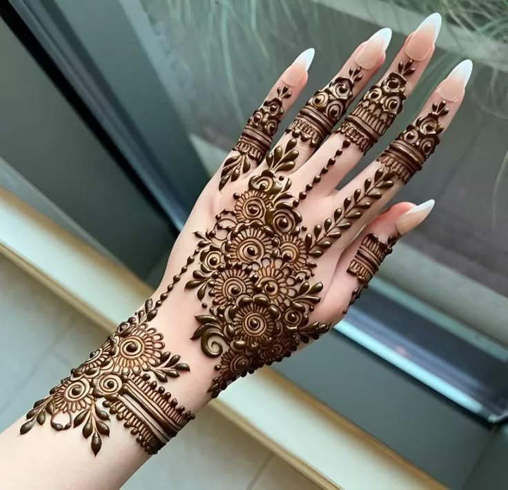 simple mehndi design for girls
