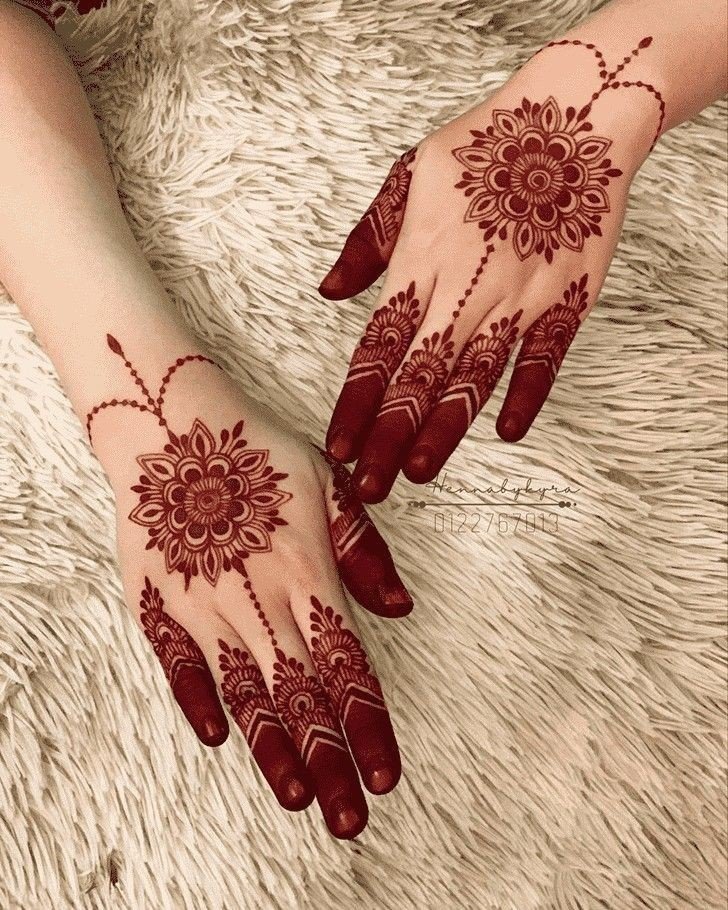simple mehndi design front hand stylish front hand