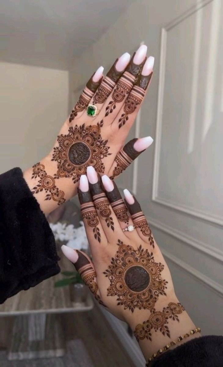 simple mehndi design photo arabic