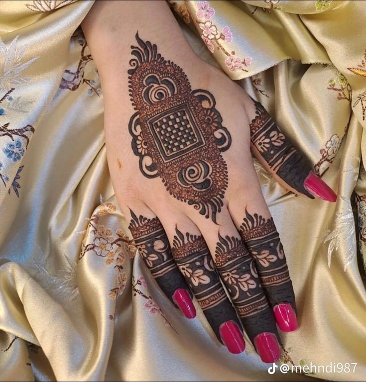 simple mehndi design photo arabic full hand