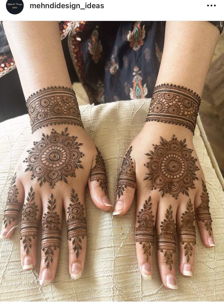 simple mehndi designs for kids back side