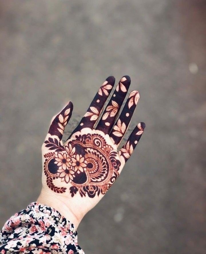 stylish easy front hand simple mehndi design full hand