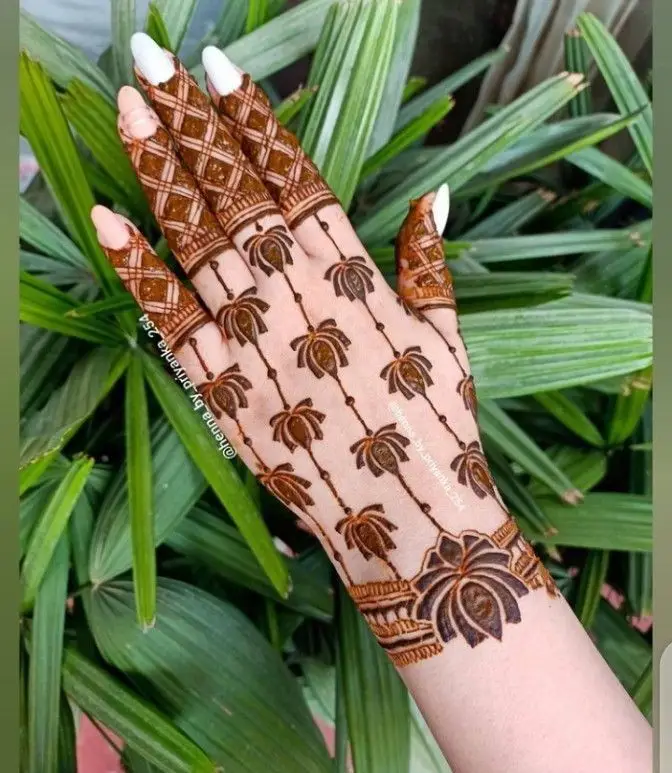 stylish front hand mehndi design front and back